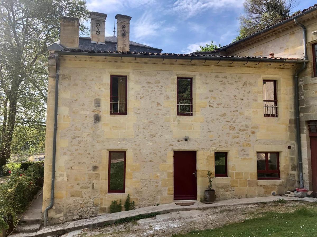 L'Abbaye Du Chateau Du Vallier Langoiran Exterior photo